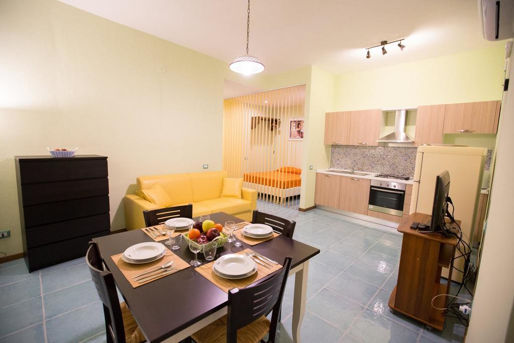 Il Nido Del Sole Apartment Cefalu Bilik gambar