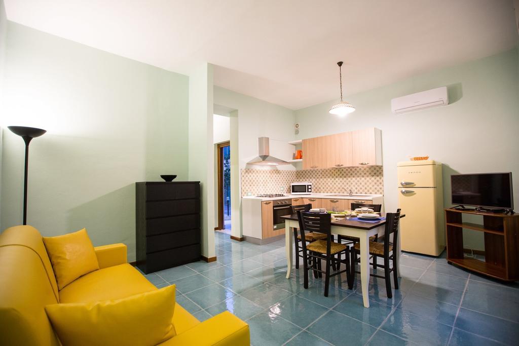 Il Nido Del Sole Apartment Cefalu Bilik gambar