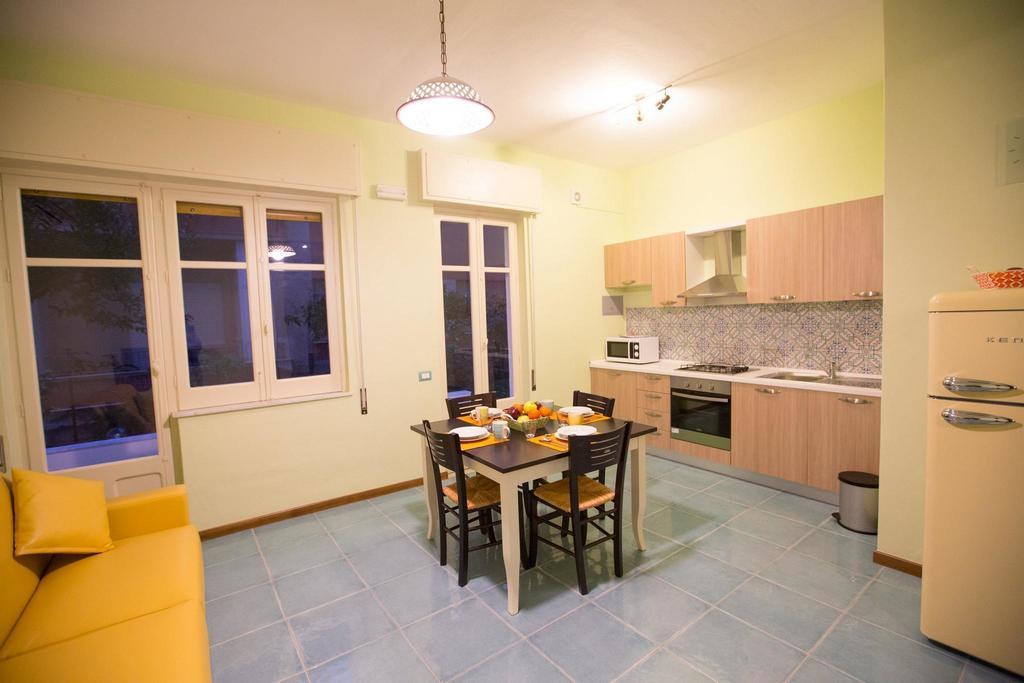 Il Nido Del Sole Apartment Cefalu Bilik gambar