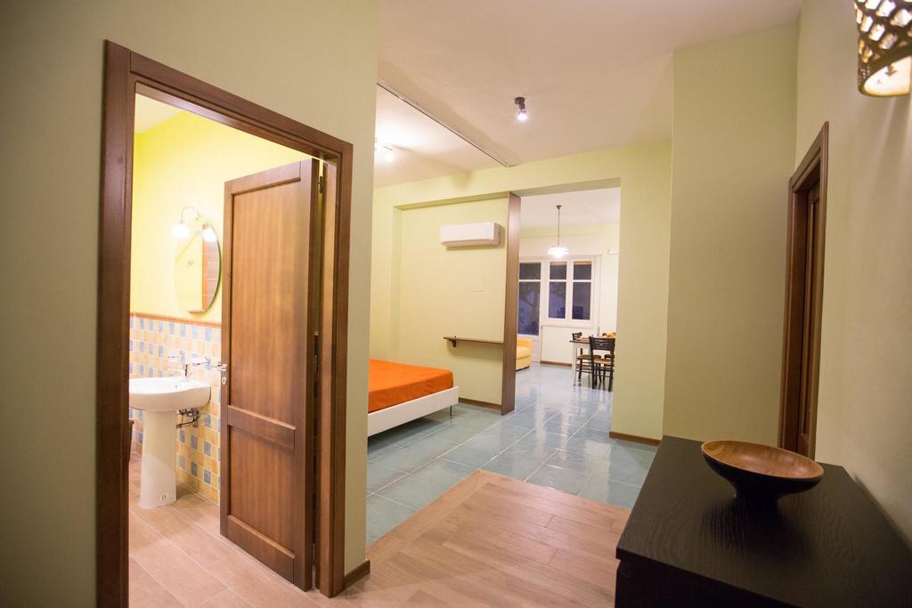 Il Nido Del Sole Apartment Cefalu Bilik gambar